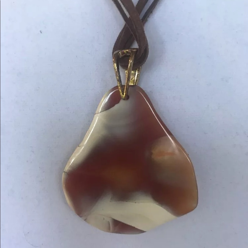 Chicos Mother Ofโ Pearl Leather Stone Necklace